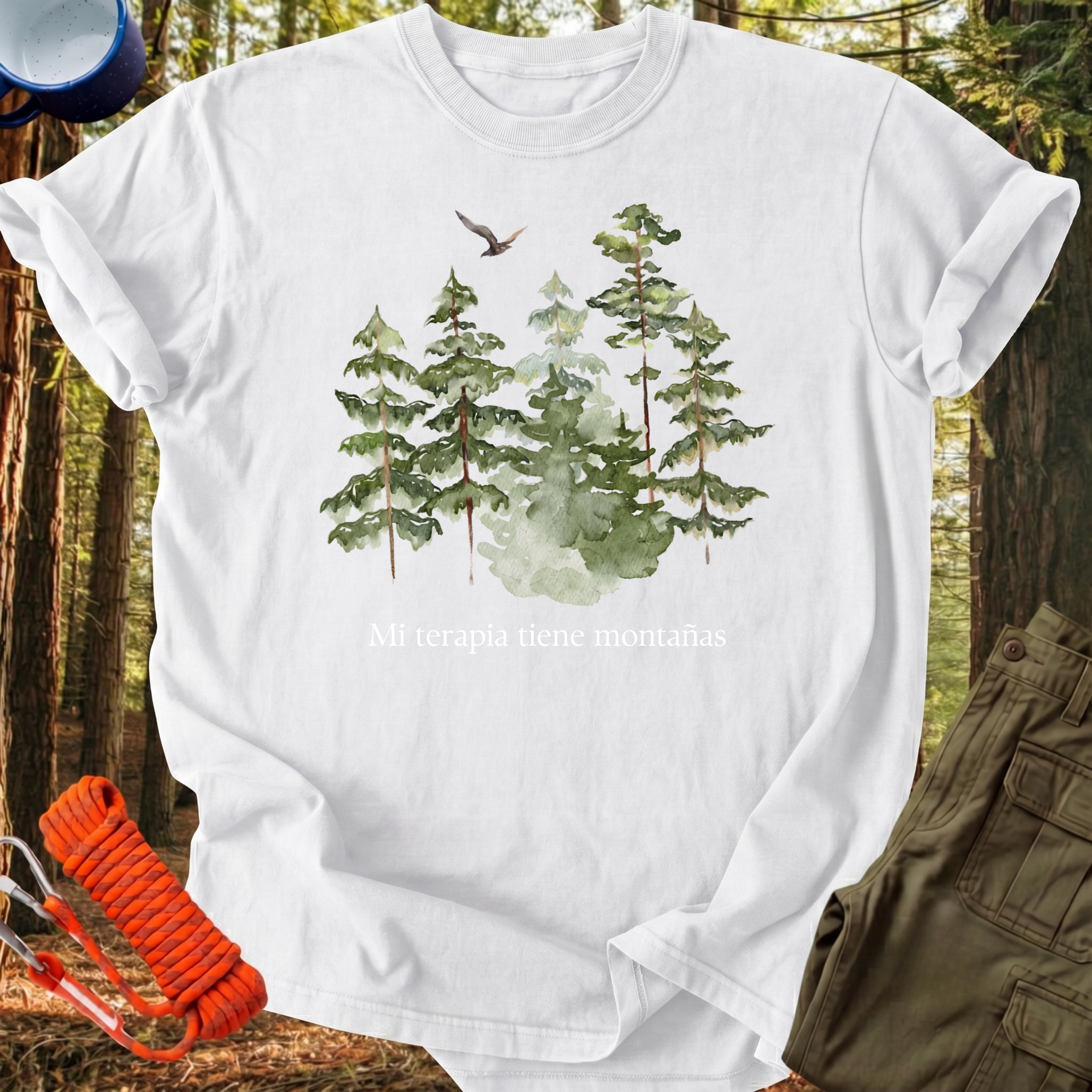 Camiseta Mi Terapia Tiene Montaña