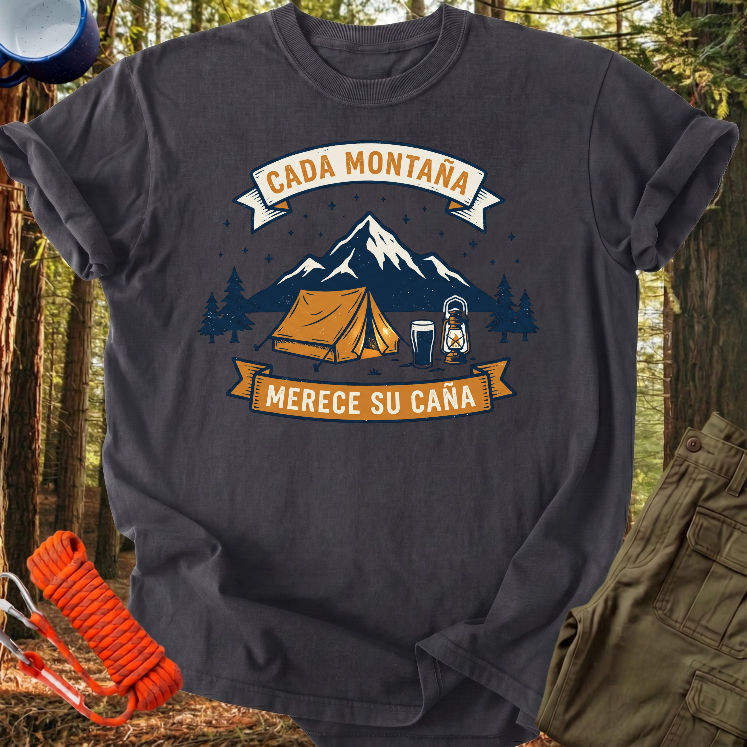 Camiseta Cada Montaña Merece su Caña