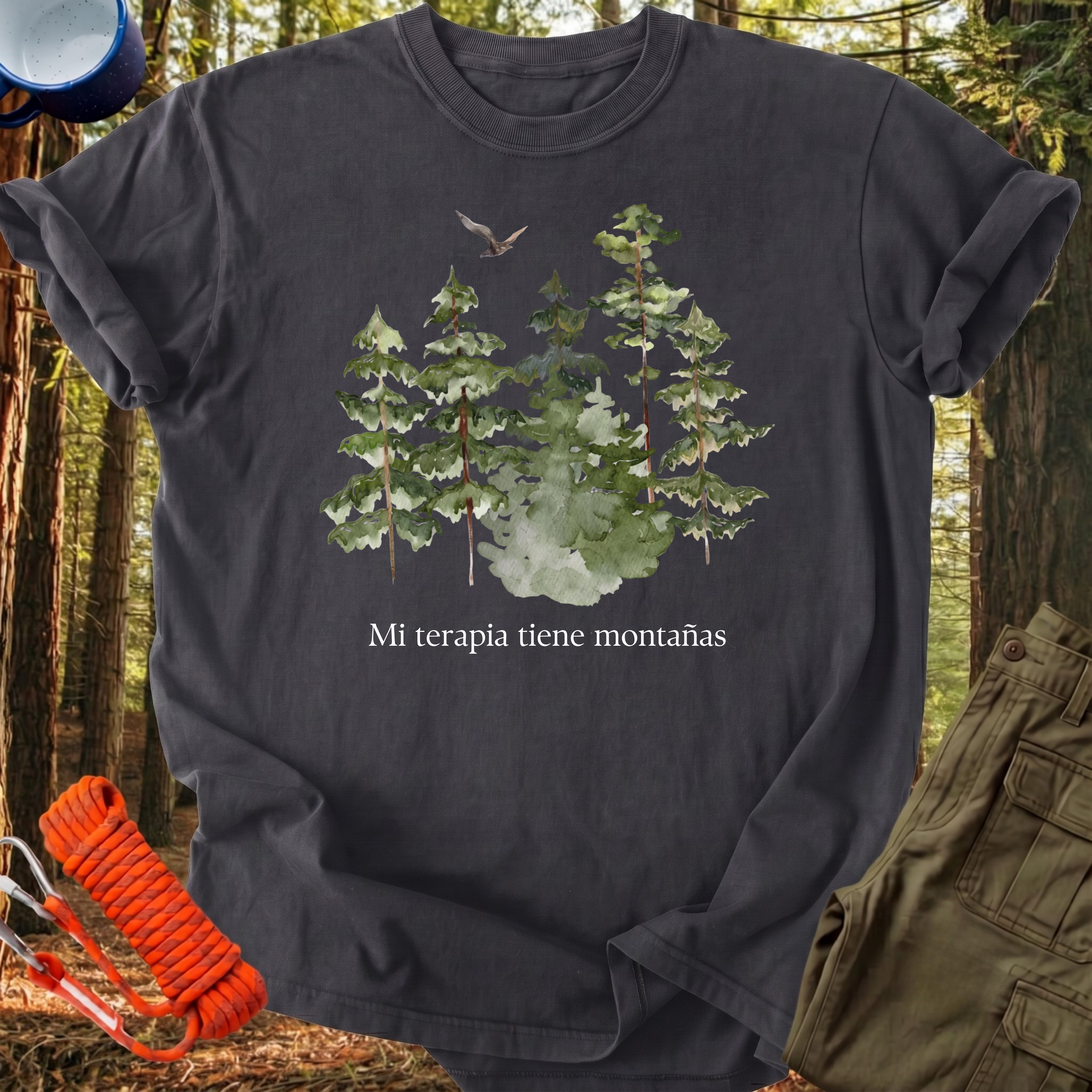 Camiseta Mi Terapia Tiene Montaña